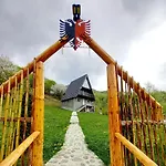 Shtepia E Shqiponjes