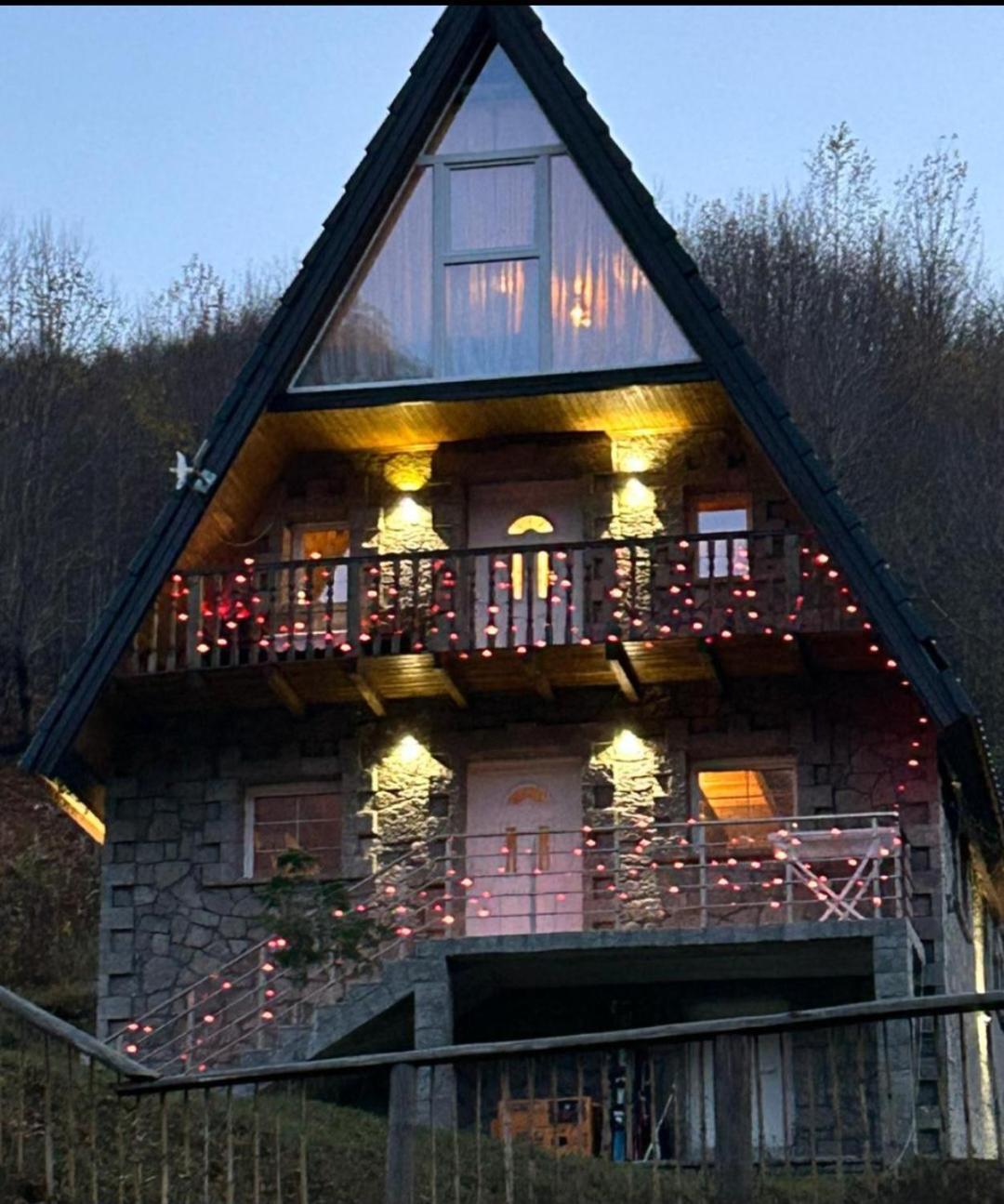 Vakantiepark Shtepia E Shqiponjes